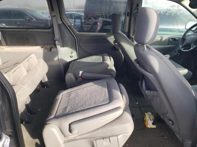 2A4GP54LX6R666478 - 2006 CHRYSLER TOWN & COU TOURING SILVER photo 11