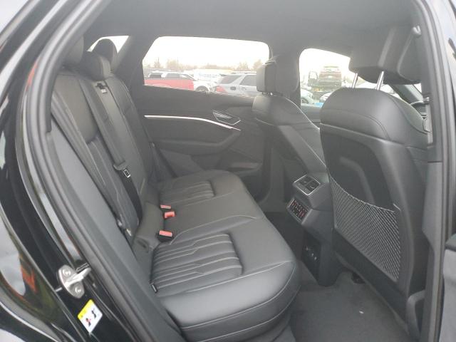 WA1VABGE9NB035948 - 2022 AUDI E-TRON CHRONOS BLACK photo 11