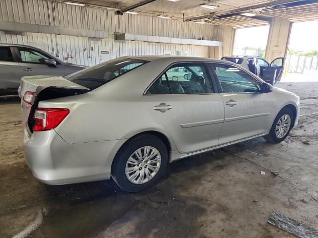 4T4BF1FK0DR328976 - 2013 TOYOTA CAMRY L SILVER photo 3