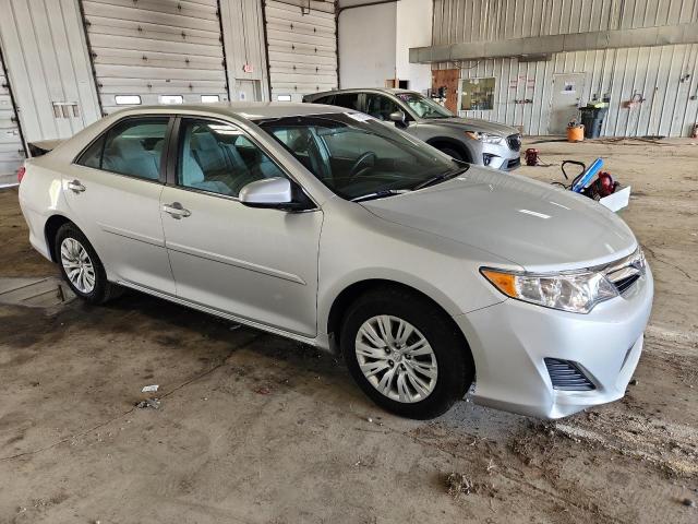 4T4BF1FK0DR328976 - 2013 TOYOTA CAMRY L SILVER photo 4