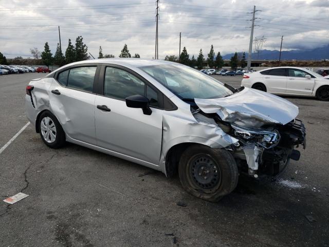 3N1CN8DV7LL917210 - 2020 NISSAN VERSA S SILVER photo 4