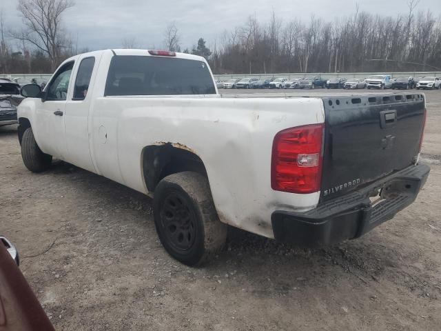 1GCEC19J18E157842 - 2008 CHEVROLET SILVERADO C1500 WHITE photo 2