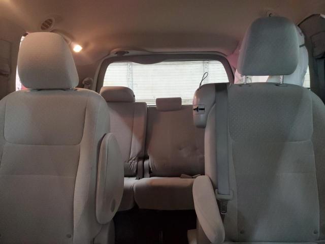 5TDKK3DC6FS551371 - 2015 TOYOTA SIENNA LE RED photo 10