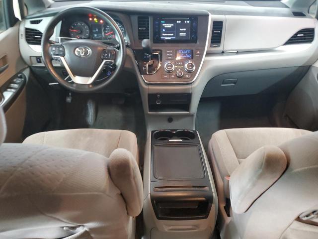 5TDKK3DC6FS551371 - 2015 TOYOTA SIENNA LE RED photo 8