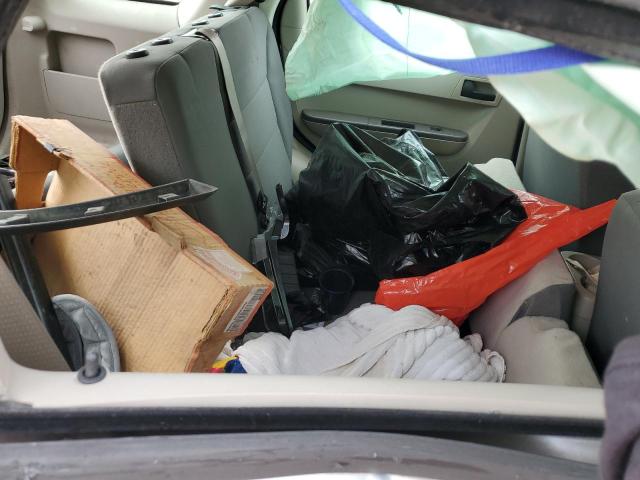 1FMCU0C7XCKB81414 - 2012 FORD ESCAPE XLS 银色 照片 11