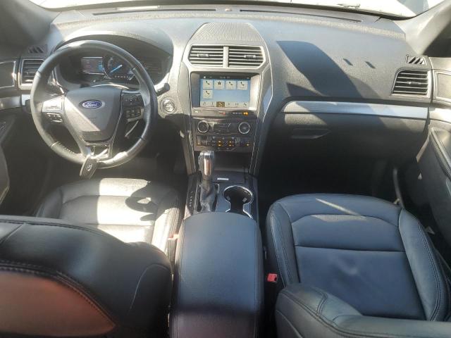 1FM5K8D8XJGC60179 - 2018 FORD EXPLORER XLT رمادي صورة 8