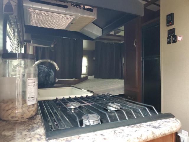 4YDT23028FB451651 - 2015 KEYSTONE OUTBACK CREAM photo 6