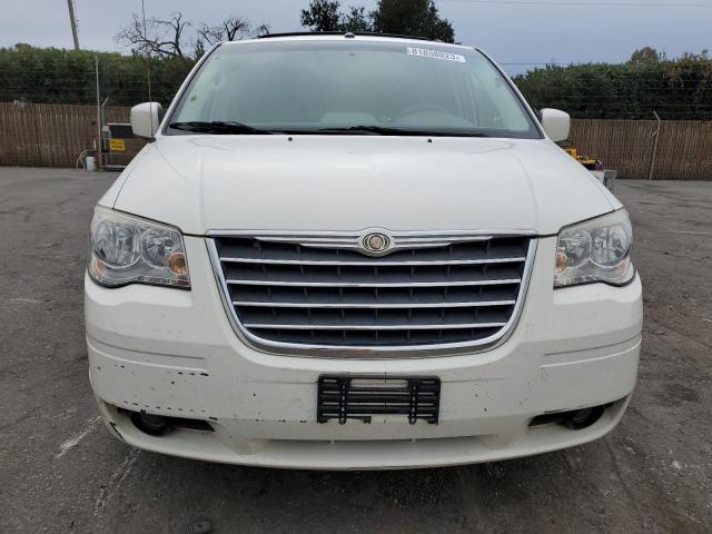 2A8HR54P38R844167 - 2008 CHRYSLER TOWN & COU TOURING WHITE photo 5