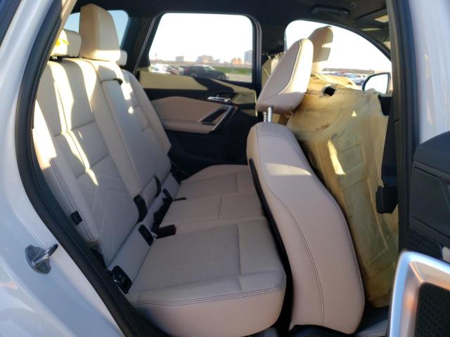 WBX73EF00R5Z81878 - 2024 BMW X1 XDRIVE28I WHITE photo 11
