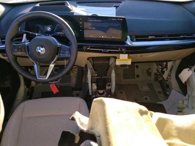 WBX73EF00R5Z81878 - 2024 BMW X1 XDRIVE28I WHITE photo 8