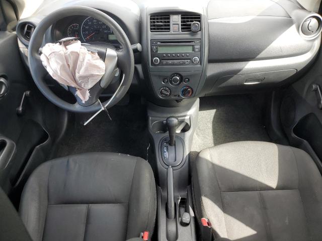 3N1CN7AP2GL879293 - 2016 NISSAN VERSA S 灰色 照片 8