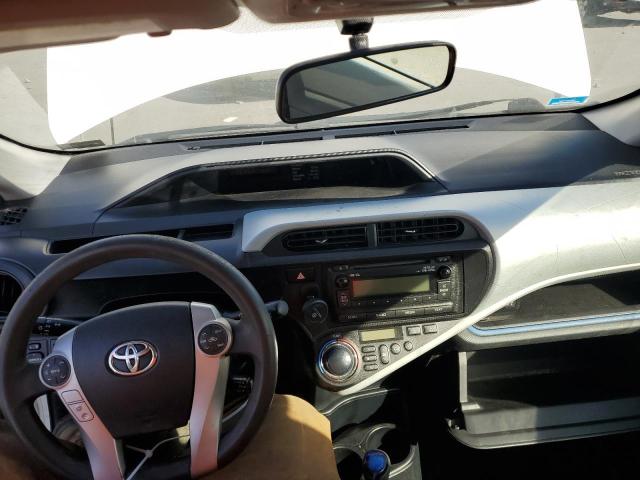 JTDKDTB35C1022533 - 2012 TOYOTA PRIUS C WHITE photo 8