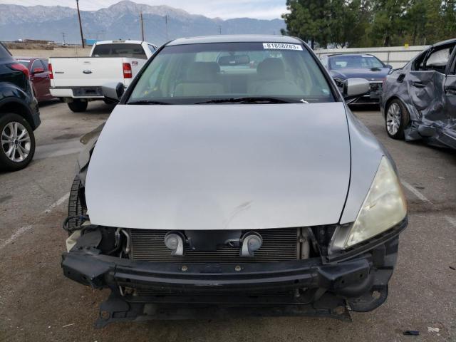 1HGCM56747A028697 - 2007 HONDA ACCORD EX SILVER photo 5