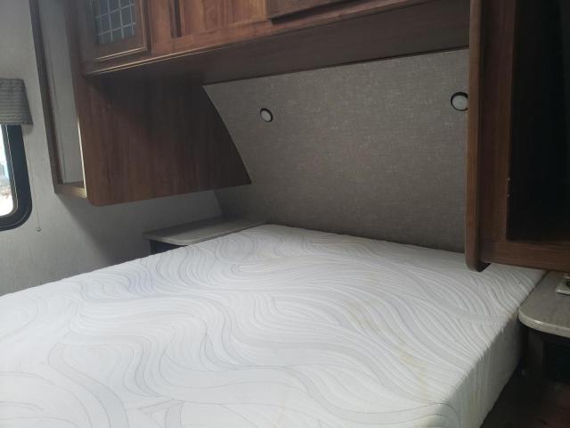 5SFNB3222JE383070 - 2018 HEARTLAND MALLARD 白色 照片 6