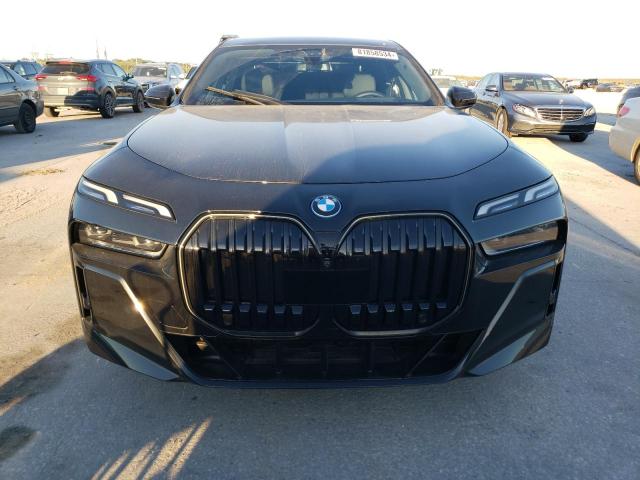 WBY53EJ0XRCR54788 - 2024 BMW I7 XDRIVE60 BLACK photo 5