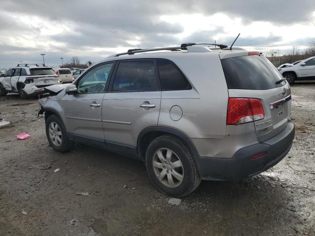 5XYKT3A66DG418325 - 2013 KIA SORENTO LX SILVER photo 2