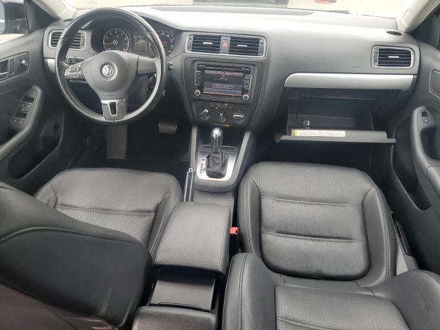 3VWDP7AJ7DM281128 - 2013 VOLKSWAGEN JETTA SE შავი ფოტო 8