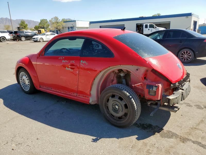 3VWJP7AT0DM683576 - 2013 VOLKSWAGEN BEETLE 红色 照片 2