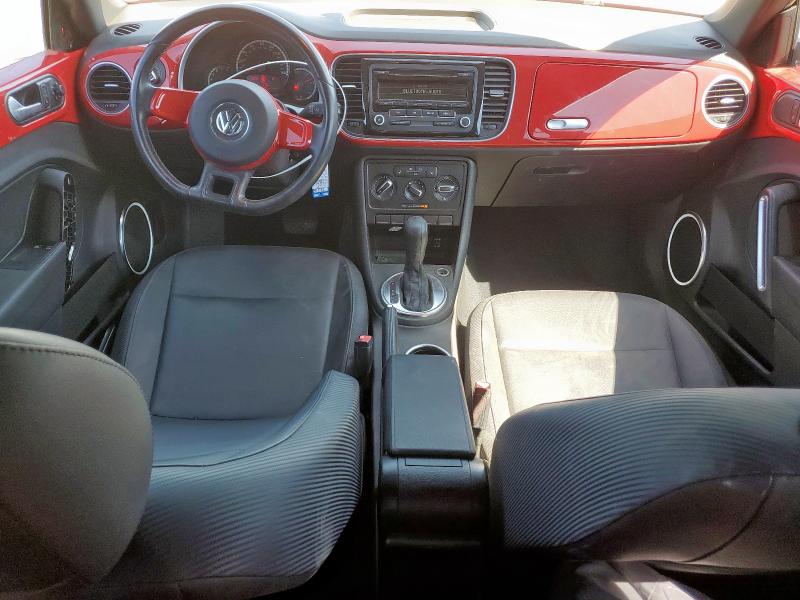 3VWJP7AT0DM683576 - 2013 VOLKSWAGEN BEETLE 红色 照片 8