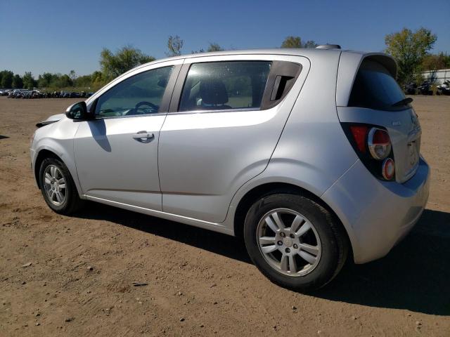 1G1JC6SH5G4150182 - 2016 CHEVROLET SONIC LT 银色 照片 2