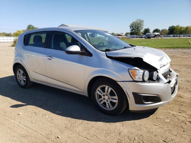 1G1JC6SH5G4150182 - 2016 CHEVROLET SONIC LT 银色 照片 4