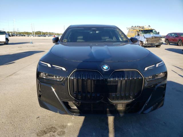 WBY43EJ02RCR14555 - 2024 BMW I7 EDRIVE50 შავი ფოტო 5