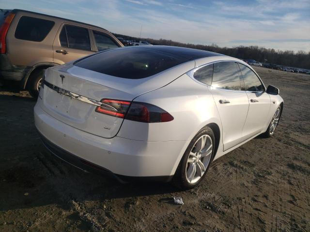 5YJSA1CN3DFP26252 - 2013 TESLA MODEL S WHITE photo 3