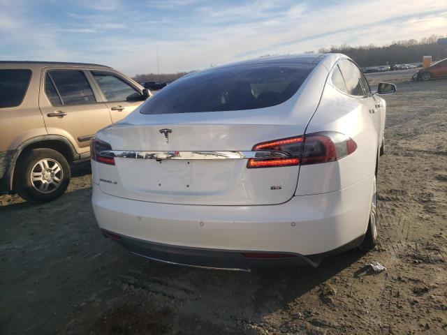 5YJSA1CN3DFP26252 - 2013 TESLA MODEL S WHITE photo 6