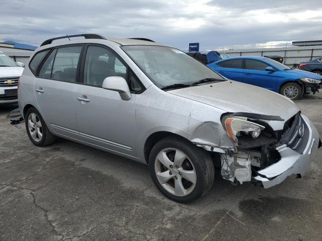 KNAFG528897240940 - 2009 KIA RONDO BASE SILVER photo 4