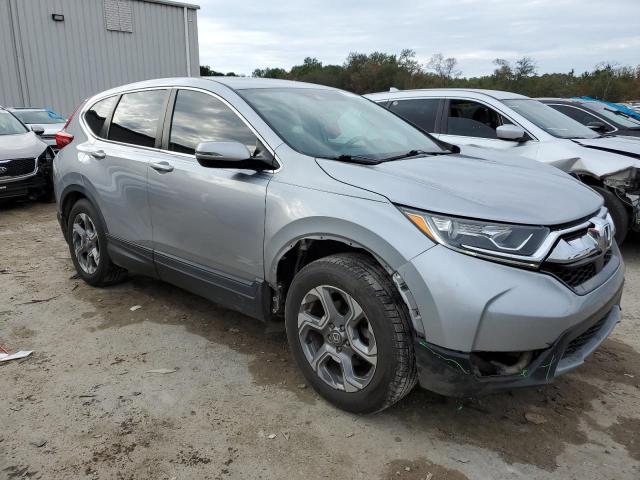 7FARW1H50JE046060 - 2018 HONDA CR-V EX SILVER photo 4