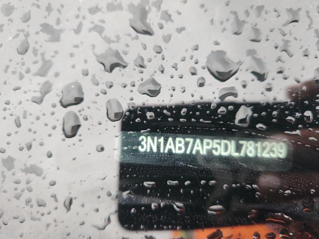 3N1AB7AP5DL781239 - 2013 NISSAN SENTRA S 红色 照片 12