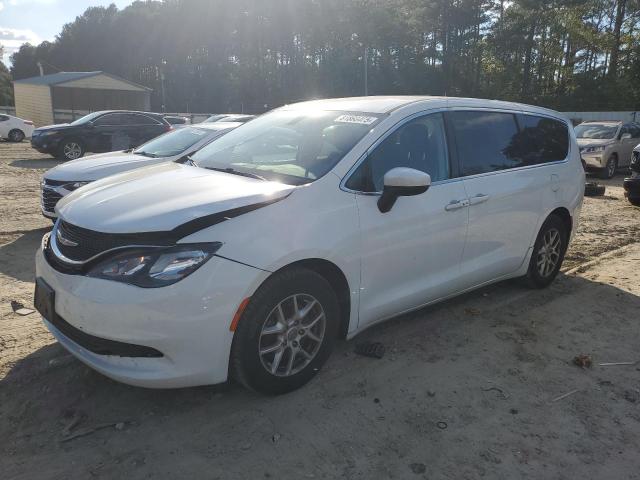2020 CHRYSLER VOYAGER LX, 