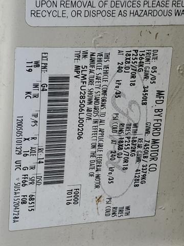 5LMFU28506LJ00206 - 2006 LINCOLN NAVIGATOR 奶油色 照片 12