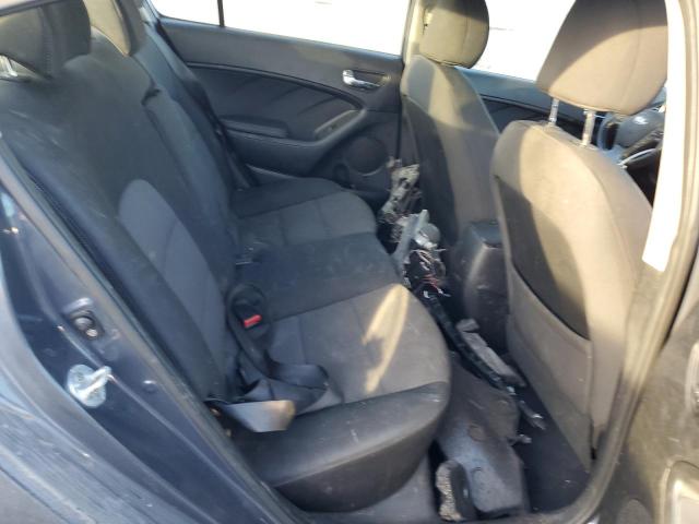 KNAFX4A68F5323561 - 2015 KIA FORTE LX GRAY photo 10