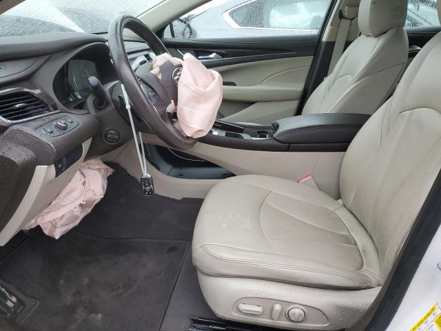 1G4ZP5SS0HU135283 - 2017 BUICK LACROSSE ESSENCE თეთრი ფოტო 7