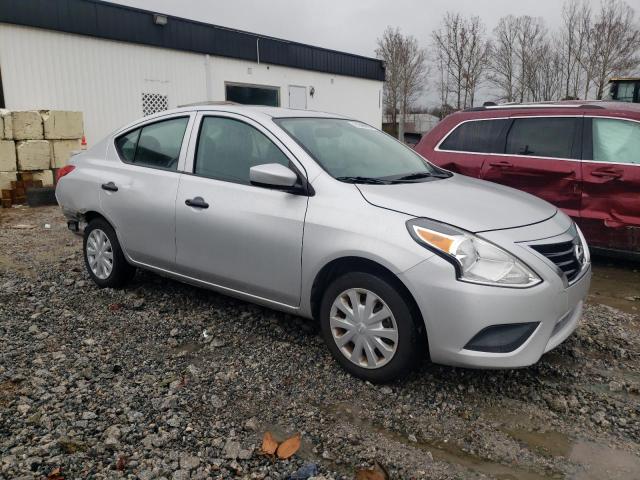 3N1CN7AP0JL888033 - 2018 NISSAN VERSA S SILVER photo 4