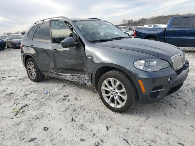 5UXZW0C52CL674973 - 2012 BMW X5 XDRIVE35D GRAY photo 4