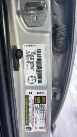 5Y2SM67019Z410417 - 2009 PONTIAC VIBE SILVER photo 12