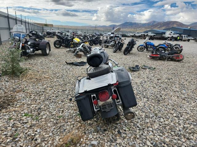 1HD1FBM33GB637402 - 2016 HARLEY-DAVIDSON FLHR ROAD KING BLACK photo 4