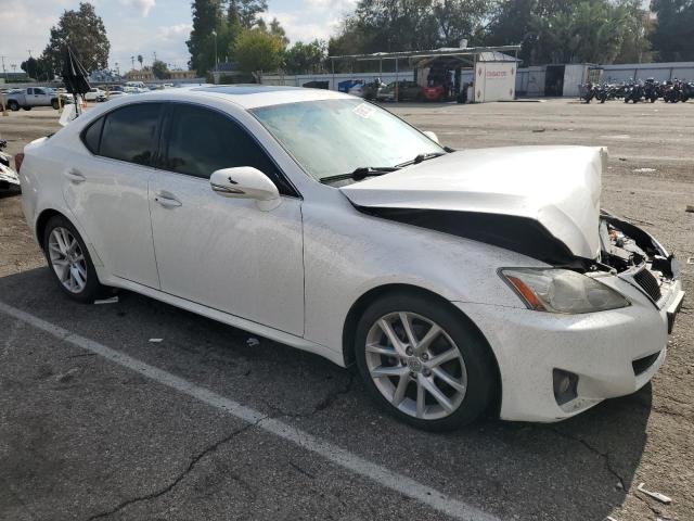 JTHBF5C2XB5149148 - 2011 LEXUS IS 250 WHITE photo 4