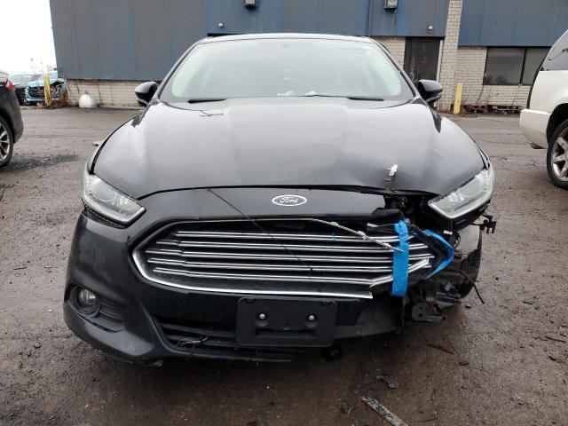 3FA6P0H75GR167090 - 2016 FORD FUSION SE BLACK photo 5