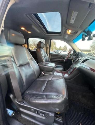 1GYFK26239R101786 - 2009 CADILLAC ESCALADE ESV LUXURY BLACK photo 5