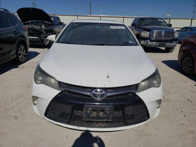 4T1BF1FK8GU123579 - 2016 TOYOTA CAMRY LE WHITE photo 5