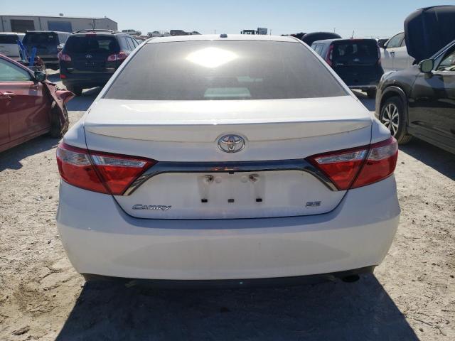 4T1BF1FK8GU123579 - 2016 TOYOTA CAMRY LE WHITE photo 6