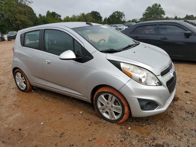 KL8CA6S96FC727233 - 2015 CHEVROLET SPARK LS SILVER photo 4