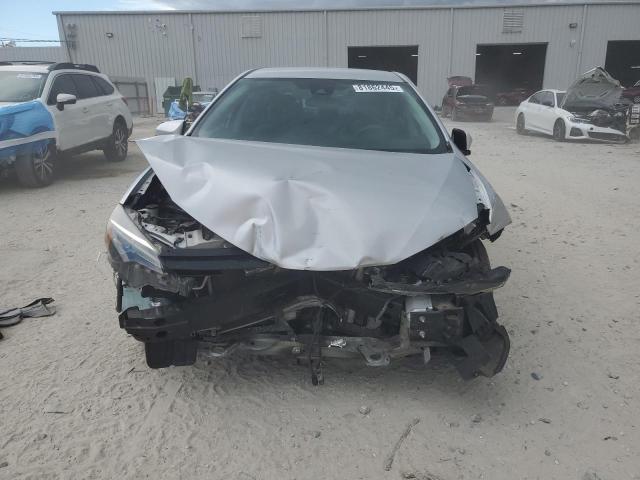 2T1BURHE6HC903403 - 2017 TOYOTA COROLLA L SILVER photo 5