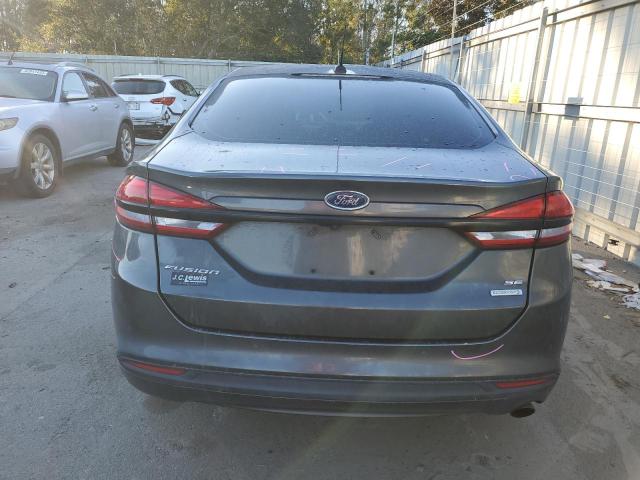 3FA6P0HD6HR249661 - 2017 FORD FUSION SE GRAY photo 6