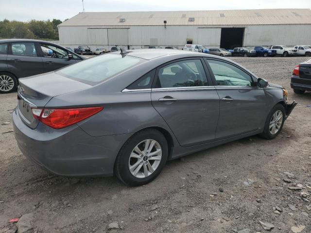 5NPEB4AC2BH112076 - 2011 HYUNDAI SONATA GLS GRAY photo 3