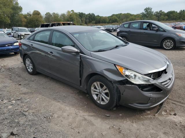 5NPEB4AC2BH112076 - 2011 HYUNDAI SONATA GLS GRAY photo 4