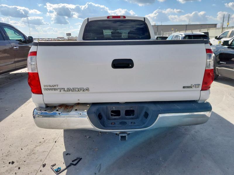 5TBET34106S529500 - 2006 TOYOTA TUNDRA DOUBLE CAB SR5 WHITE photo 6